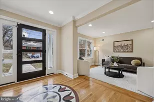 4902 De Russey Pkwy, Chevy Chase, MD 20815 - Photo 4