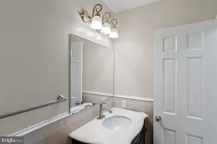 17004 Cashell Rd, Rockville, MD 20853 - Photo 20