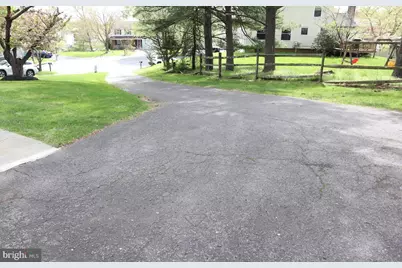 15826 Anamosa Drive, Derwood, MD 20855 - Photo 32