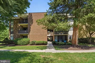 2105 Unit 15-103 Walsh View Terrace #15, Silver Spring, MD 20902 - Photo 2