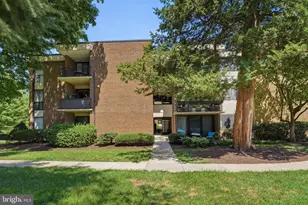 2105 Walsh View Terrace #15-103, Silver Spring, MD 20902 - Photo 2