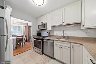 2105 Walsh View Terrace #15-103, Silver Spring, MD 20902 - Photo 10