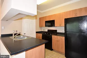 13502 Derry Glen Ct, Germantown, MD 20874 - Photo 8