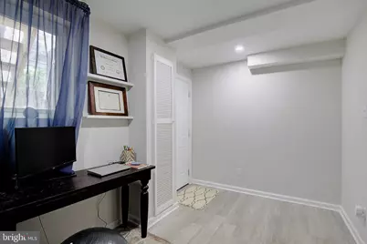 8203 Roanoke Avenue #APT B, Takoma Park, MD 20912 - Photo 26