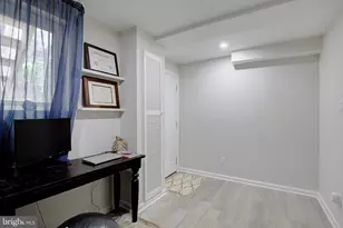 8203 Roanoke Ave, Takoma Park, MD 20912 - Photo 26
