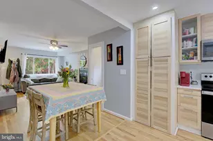 8203 Roanoke Ave, Takoma Park, MD 20912 - Photo 10