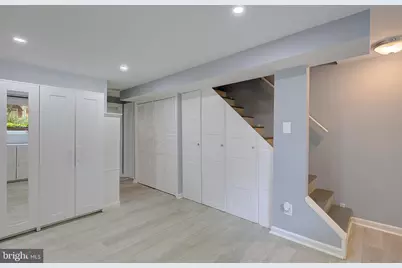 8203 Roanoke Avenue #APT B, Takoma Park, MD 20912 - Photo 22