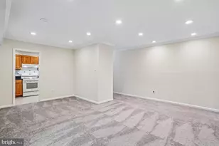 10507 Weymouth St, Bethesda, MD 20814 - Photo 12
