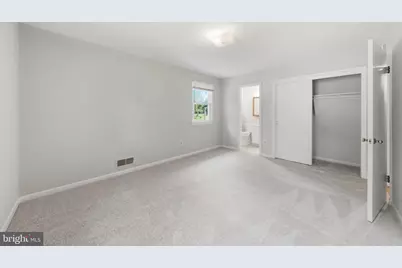 122 E Deer Park Drive, Gaithersburg, MD 20877 - Photo 16