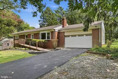 122 E Deer Park Drive, Gaithersburg, MD 20877 - Photo 1