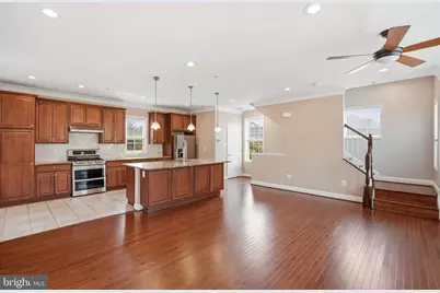232 Parkview Avenue, Gaithersburg, MD 20878 - Photo 8