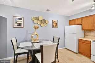 19704 Teakwood Cir, Germantown, MD 20874 - Photo 8
