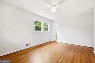 11840 Enid Dr, Rockville, MD 20854 - Photo 12