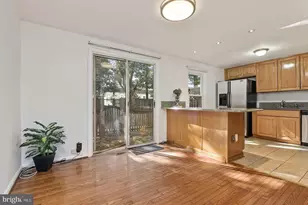 10606 Tuppence Ct, Rockville, MD 20850 - Photo 10