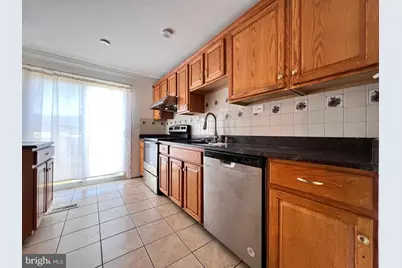 19229 Staleybridge Road, Germantown, MD 20876 - Photo 10