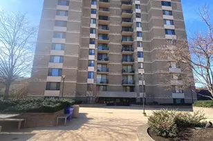 118 Monroe St, Rockville, MD 20850 - Photo 2