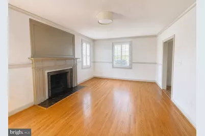 8201 Larry Place, Chevy Chase, MD 20815 - Photo 6