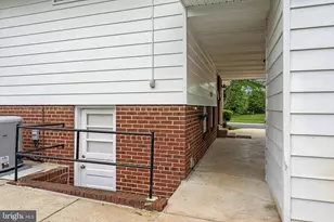 4501 Renn St, Rockville, MD 20853 - Photo 32