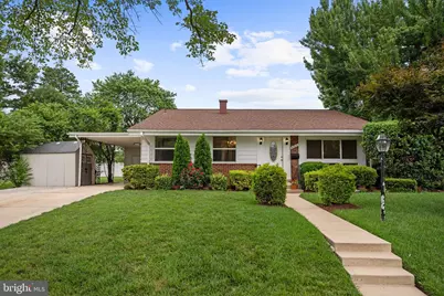 4501 Renn Street, Rockville, MD 20853 - Photo 2