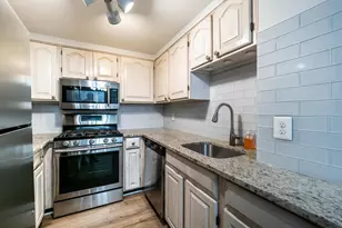 4808 Moorland Ln, Bethesda, MD 20814 - Photo 12