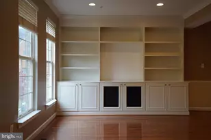 60 Calabash Ct, Rockville, MD 20850 - Photo 2
