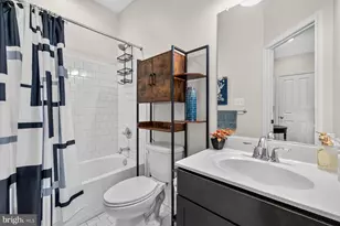 13732 Petrel St, Clarksburg, MD 20871 - Photo 36