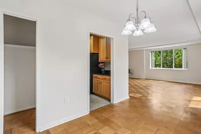 10500 Rockville Pike #122, North Bethesda, MD 20852 - Photo 8