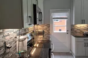 11512 Charlton Dr, Silver Spring, MD 20902 - Photo 6