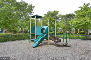 50 Timber Rock Rd, Gaithersburg, MD 20878 - Photo 36