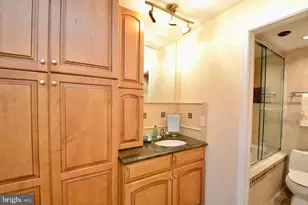 4242 E West Hwy, Chevy Chase, MD 20815 - Photo 30