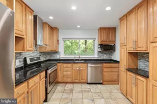 5707 Halpine Rd, Rockville, MD 20851 - Photo 2