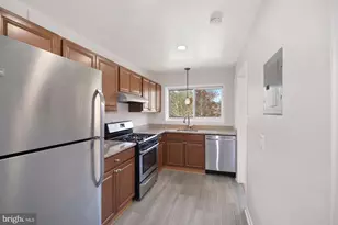 10619 Weymouth St, Bethesda, MD 20814 - Photo 4