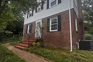 908 Glaizewood Ct, Takoma Park, MD 20912 - Photo 1