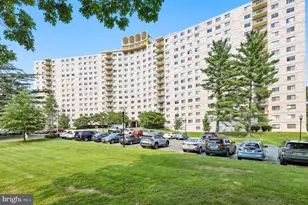1111 University Blvd W, Silver Spring, MD 20902 - Photo 2