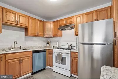 1111 University Boulevard W #1114-A, Silver Spring, MD 20902 - Photo 12