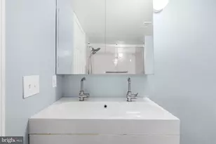 11400 Strand Dr, Rockville, MD 20852 - Photo 14