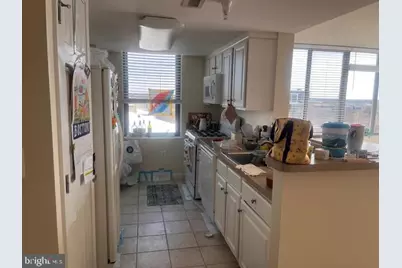 11710 Old Georgetown Road #602E, Rockville, MD 20852 - Photo 10