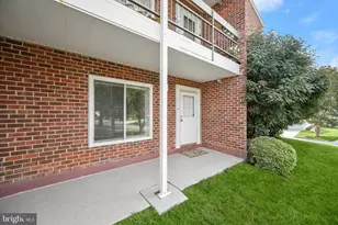 15111 Glade Dr, Silver Spring, MD 20906 - Photo 2