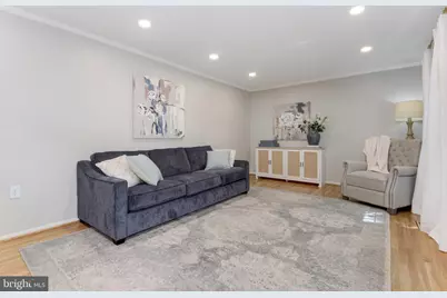 1038 Carnation Drive, Rockville, MD 20850 - Photo 4