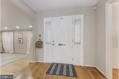 1038 Carnation Drive, Rockville, MD 20850 - Photo 2