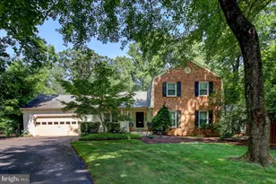 1038 Carnation Dr, Rockville, MD 20850 - Photo 1