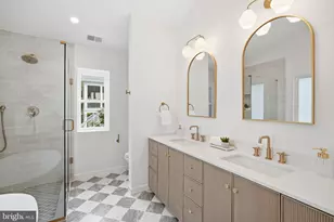 2713 Navarre Dr, Chevy Chase, MD 20815 - Photo 18