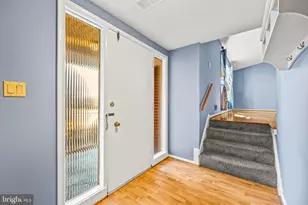 6201 Lone Oak Dr, Bethesda, MD 20817 - Photo 2
