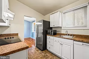 6201 Lone Oak Dr, Bethesda, MD 20817 - Photo 8