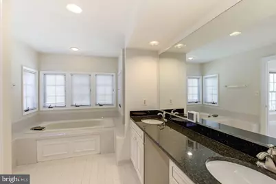 11001 Sugarbush Terrace, North Bethesda, MD 20852 - Photo 22