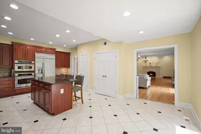 9809 Hall Road, Potomac, MD 20854 - Photo 12