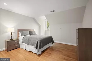 9809 Hall Rd, Potomac, MD 20854 - Photo 40