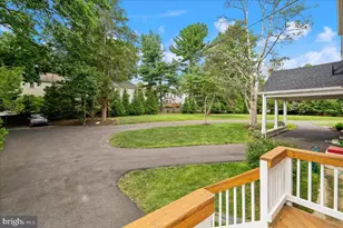 1401 Aintree Dr, Rockville, MD 20850 - Photo 38