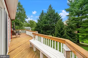 1401 Aintree Dr, Rockville, MD 20850 - Photo 10