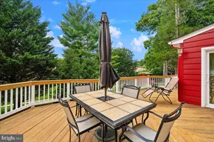 1401 Aintree Dr, Rockville, MD 20850 - Photo 36